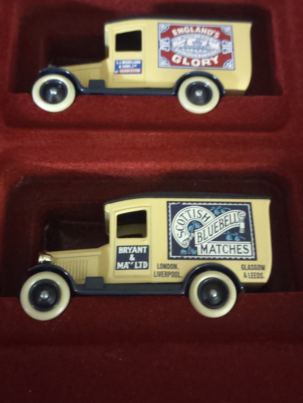 Bryant & May's Special Limited Edition  Die-Cast Metal Models Made In England - Picture 7 of 9